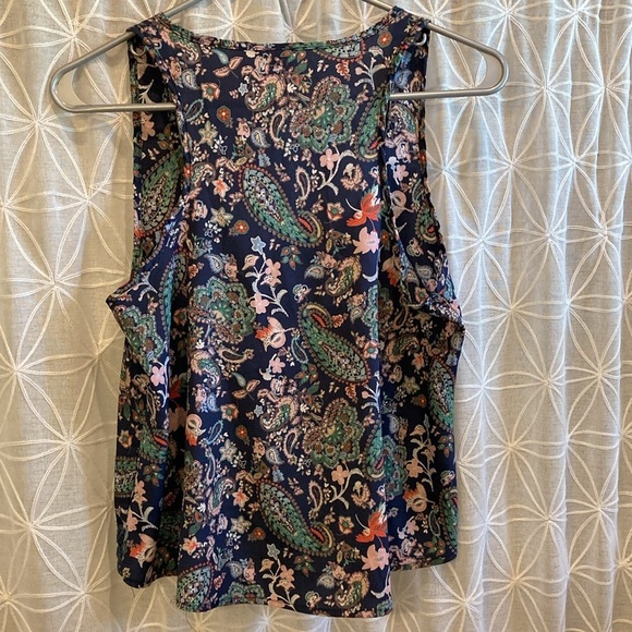 h.i.p. Tank Top - Picture 6 of 11